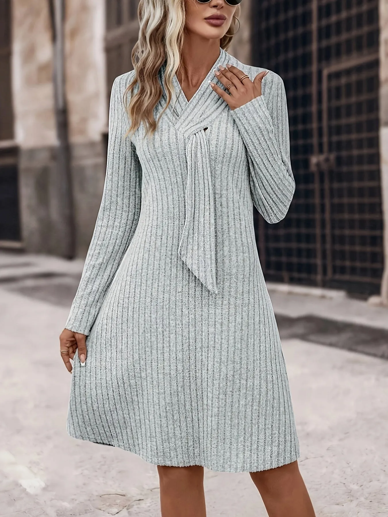 Elegant Aline Dress - Exquisite Solid Tie Decor, Flattering Long Sleeves, Slim-Fit Design, Versatile for Spring and Fall - Womens Clothing for a Sophisticated Look