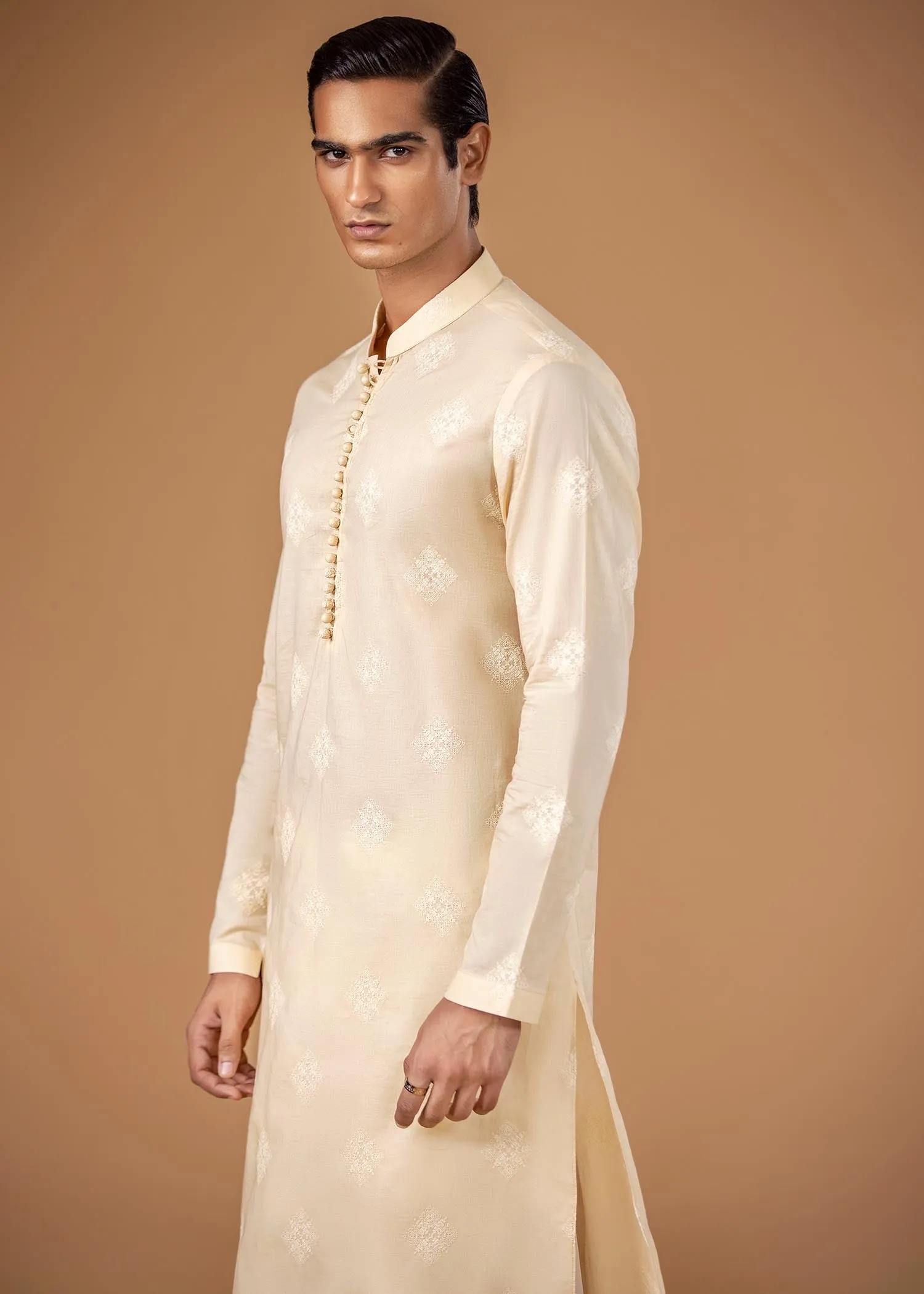 Embroidered Kurta - M22-KUR-01-XS