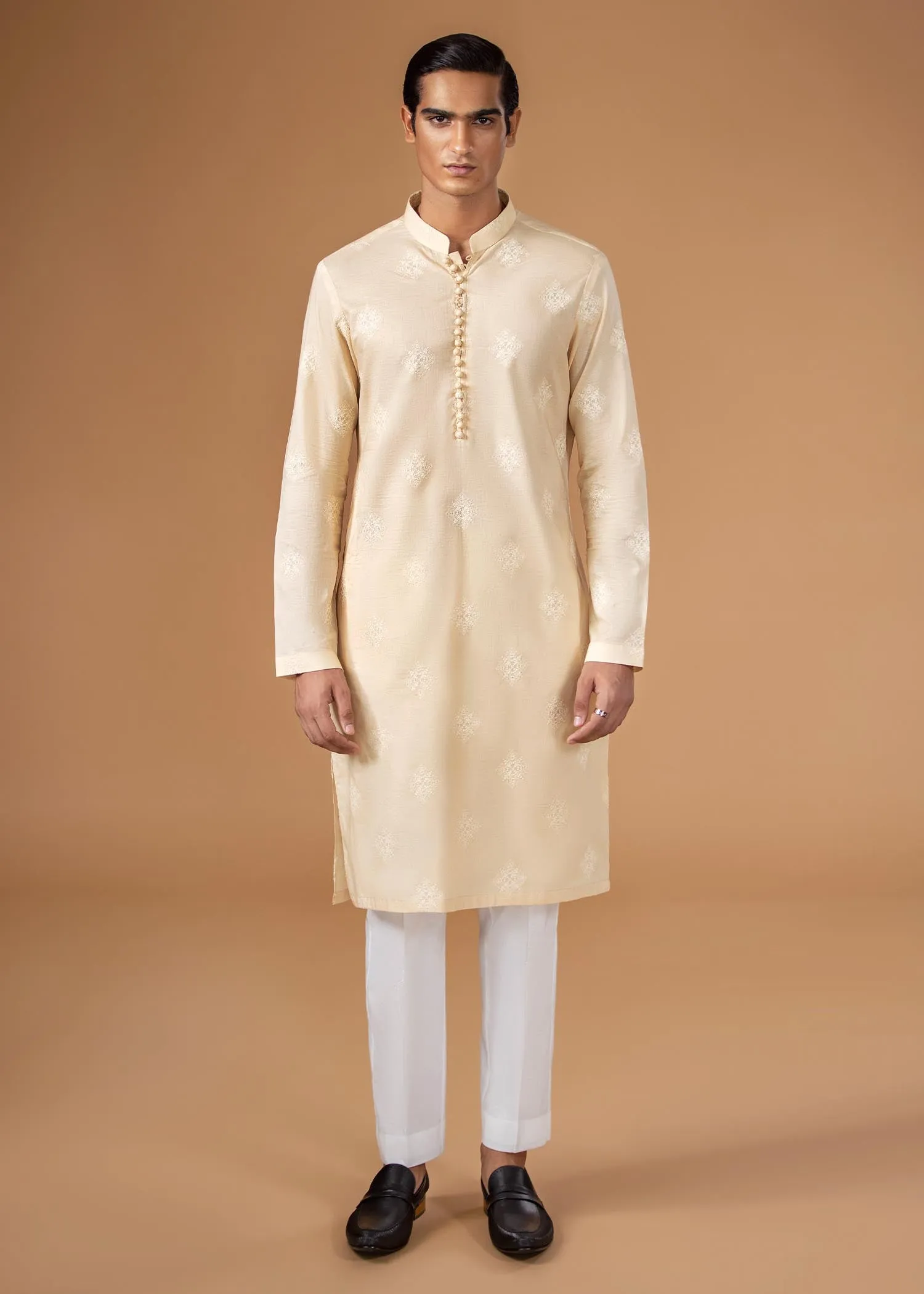 Embroidered Kurta - M22-KUR-01-XS