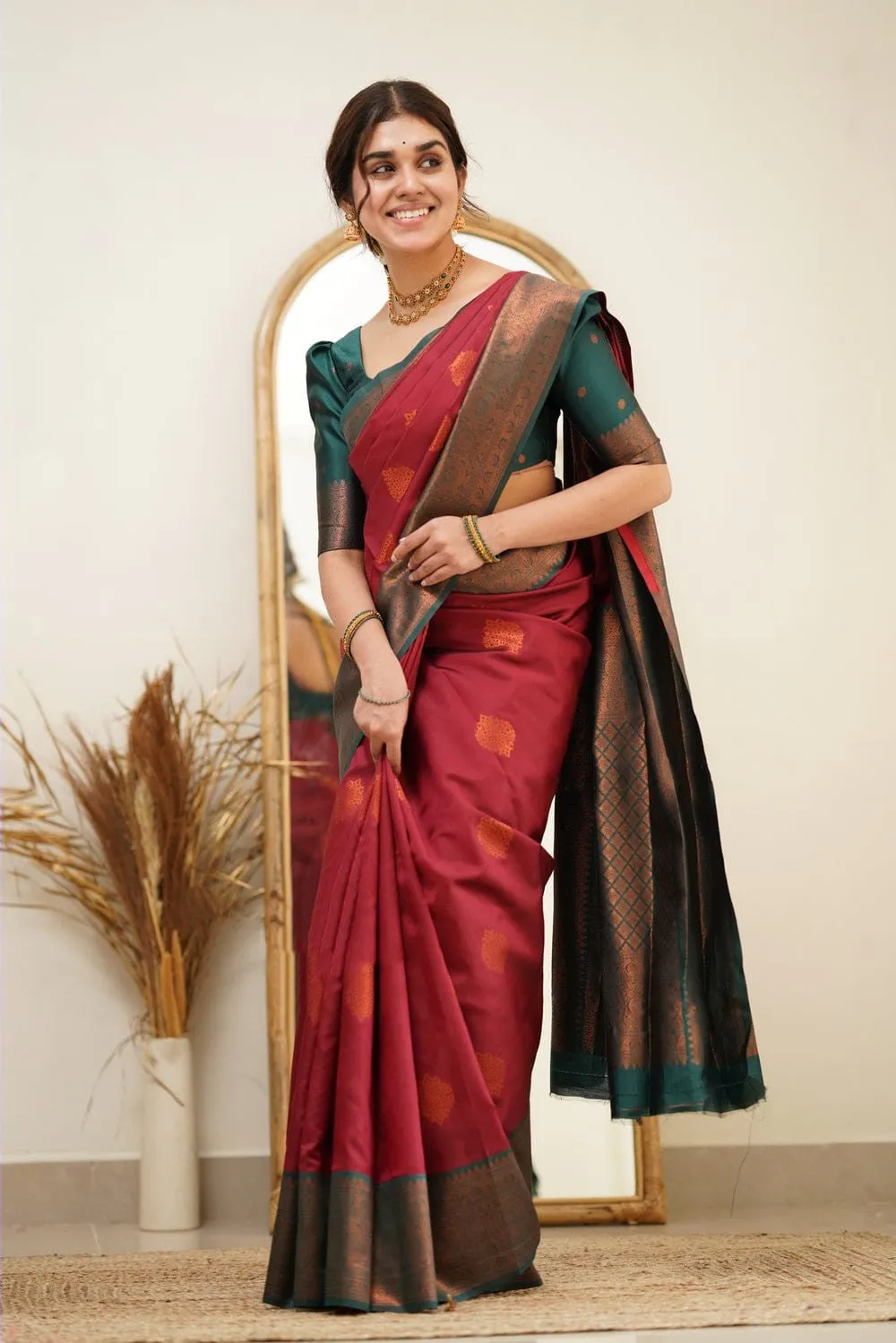 Fragrant Maroon Soft Silk Saree with Exuberant Blouse Piece