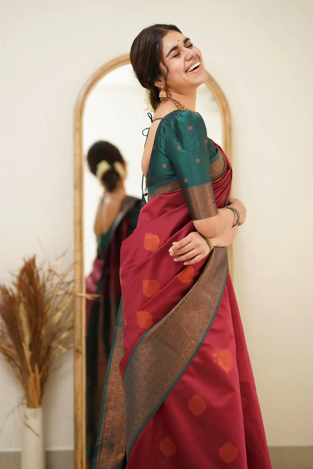 Fragrant Maroon Soft Silk Saree with Exuberant Blouse Piece