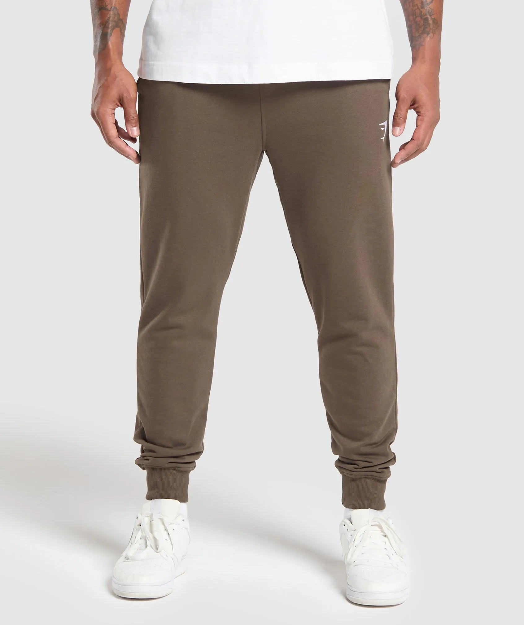 Gymshark Crest Joggers - Walnut Brown