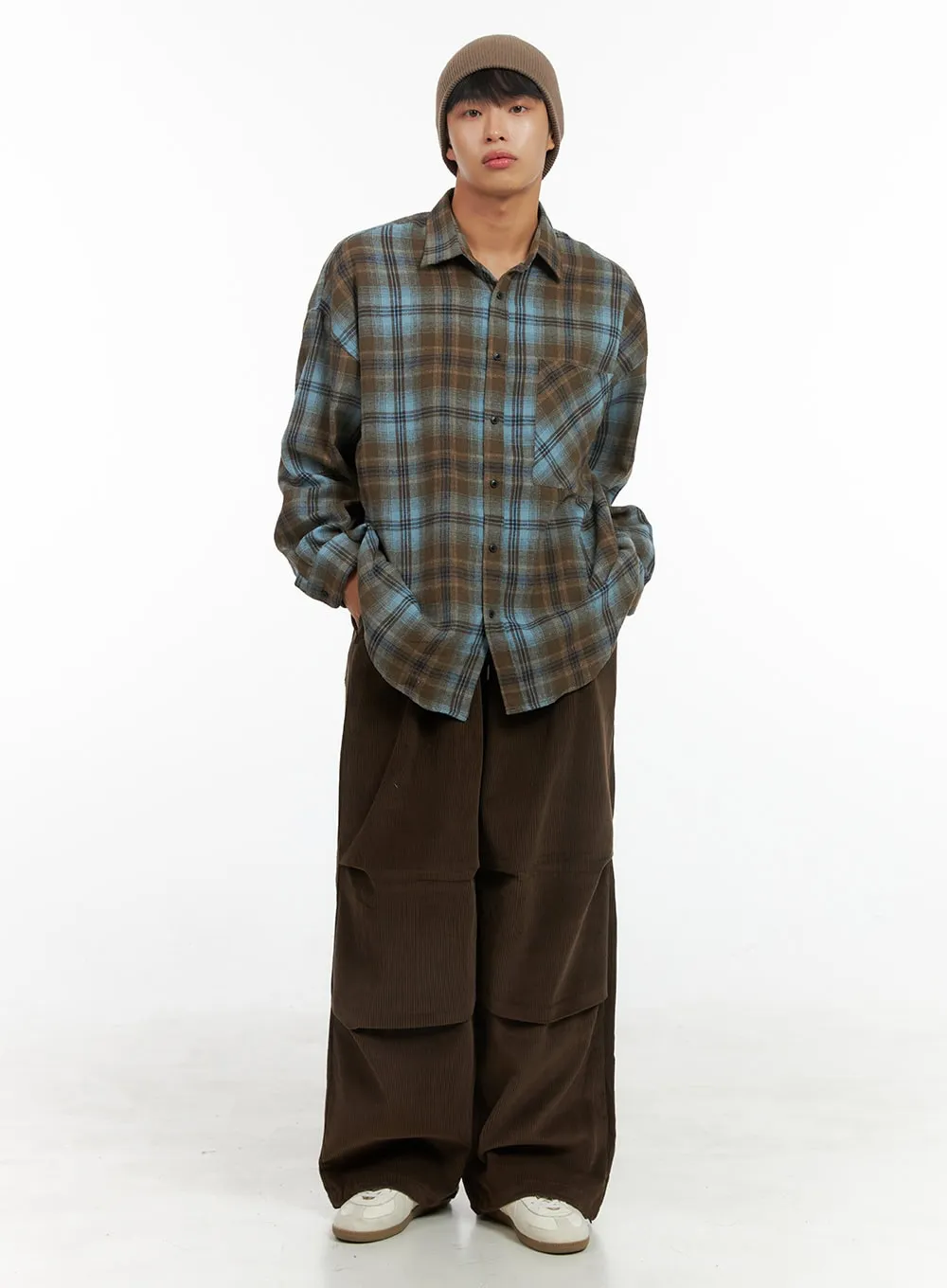 Men's Corduroy Pintuck Parachute Pants (Brown) IS419