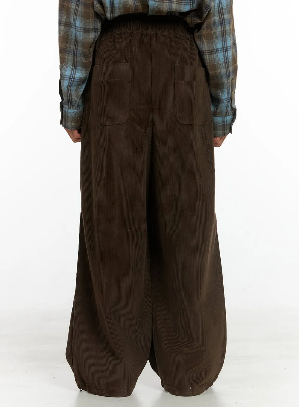 Men's Corduroy Pintuck Parachute Pants (Brown) IS419