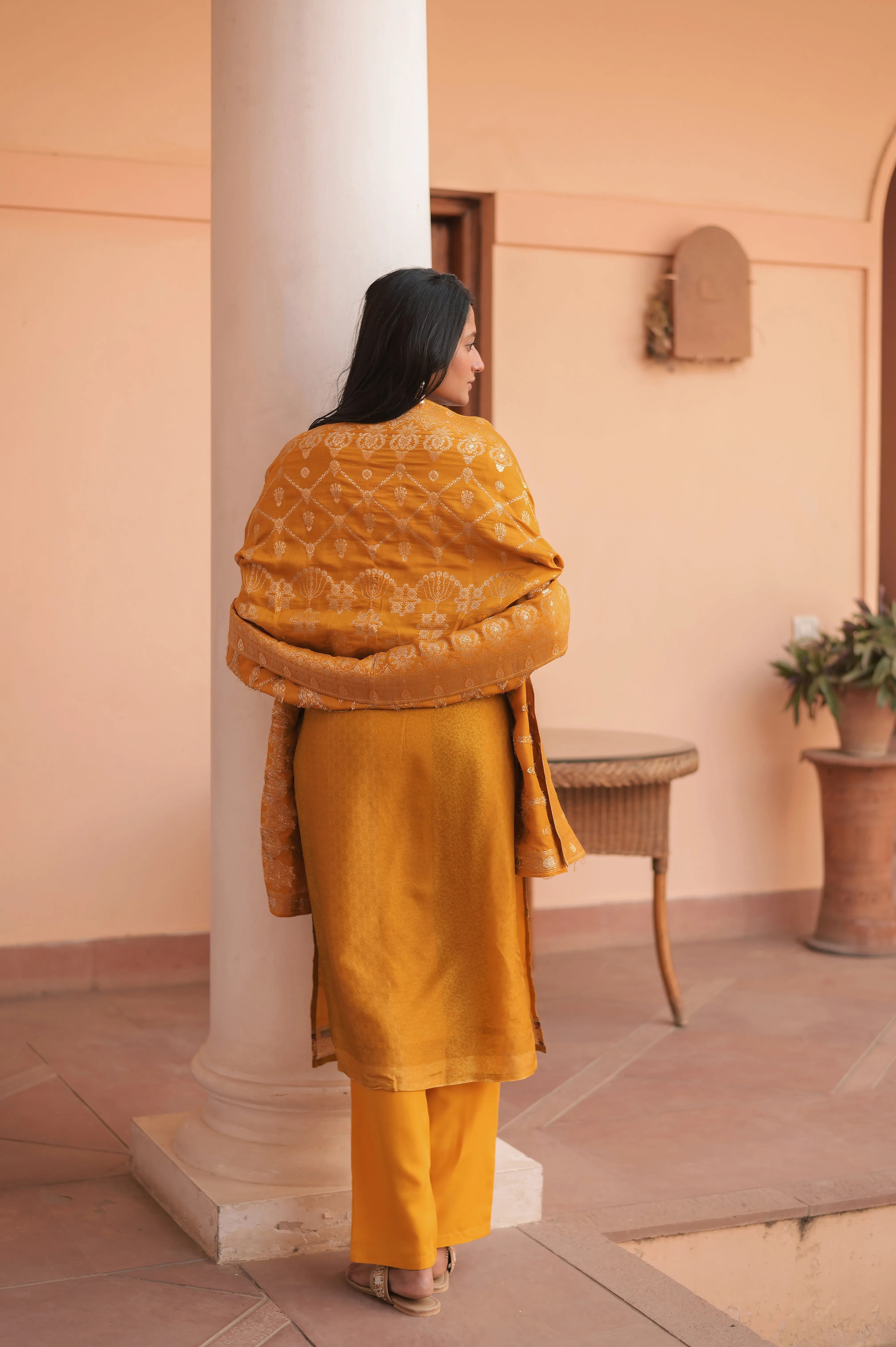 Mustard Radiance Zari Kurta Set With Dupatta