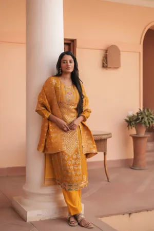 Mustard Radiance Zari Kurta Set With Dupatta