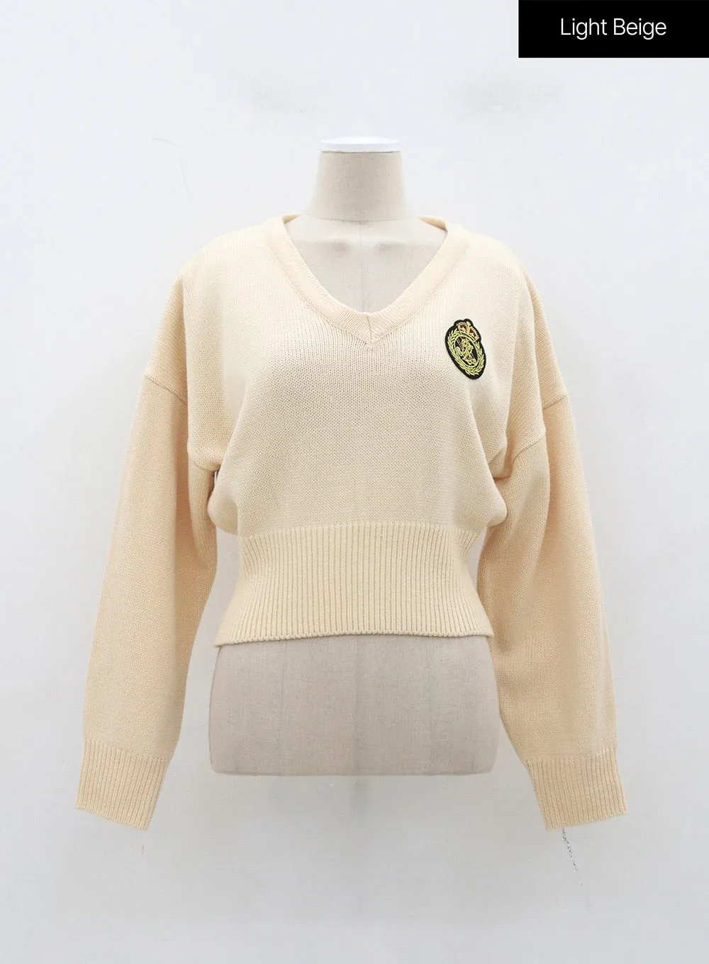 Patch V-Neck Cropped Sweater OJ316