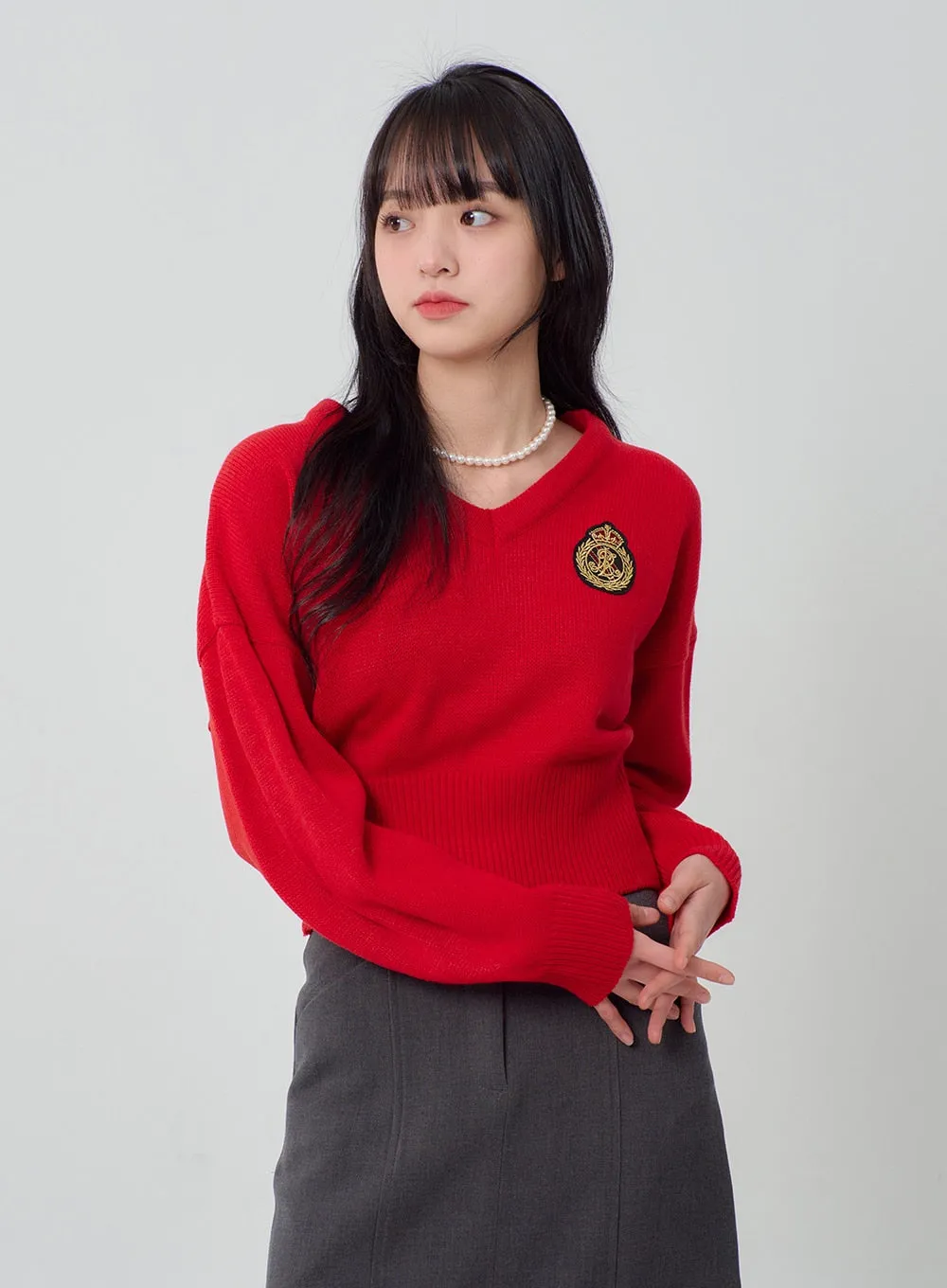 Patch V-Neck Cropped Sweater OJ316