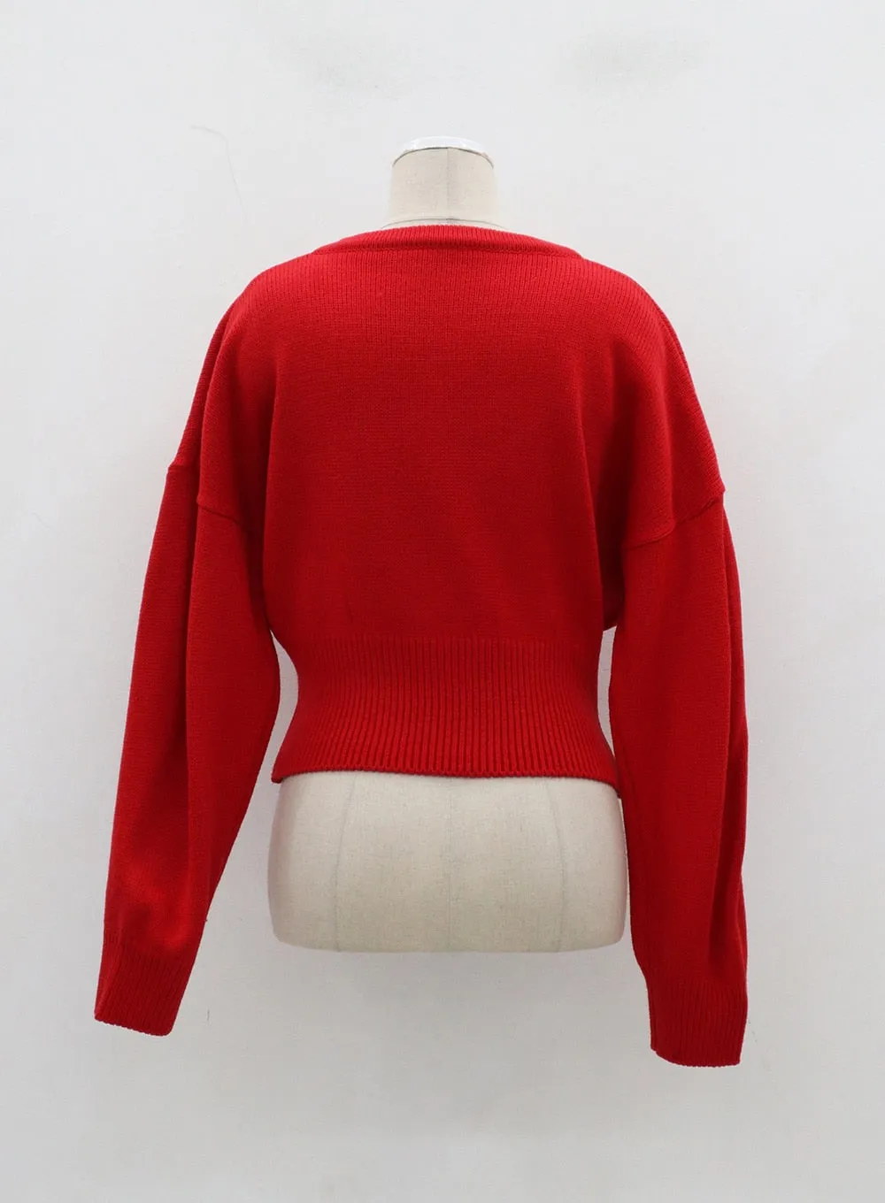 Patch V-Neck Cropped Sweater OJ316