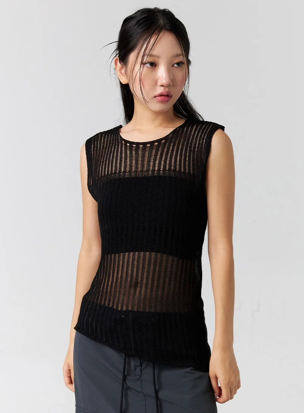 Sleeveless Mesh Knit Top CG304