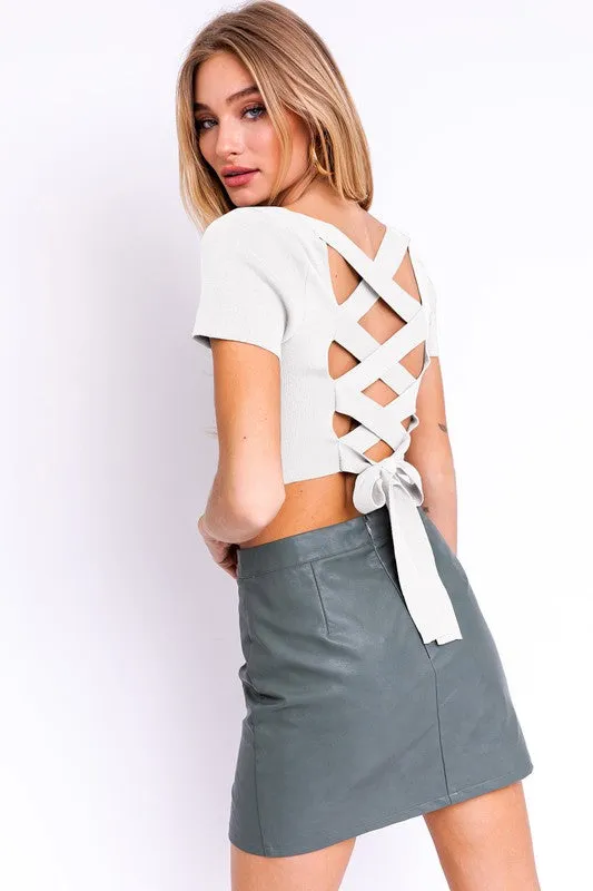 TEEK - Short Sleeve Criss Cross Back Knit Top